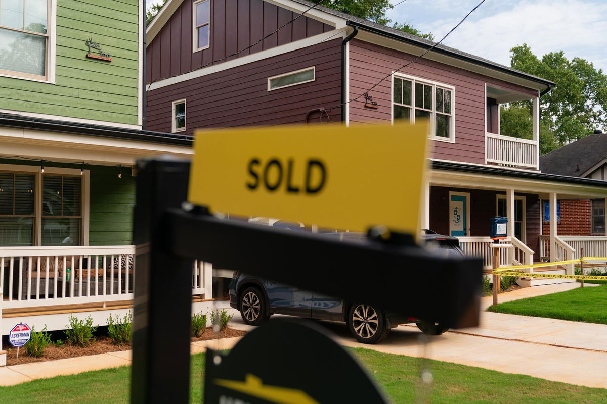 A sign outside a home for sale in Atlanta, Georgia, on Sept. 6. Home prices in the US climbed for a fifth month as buyers competed for deals in the least affordable market in decades.