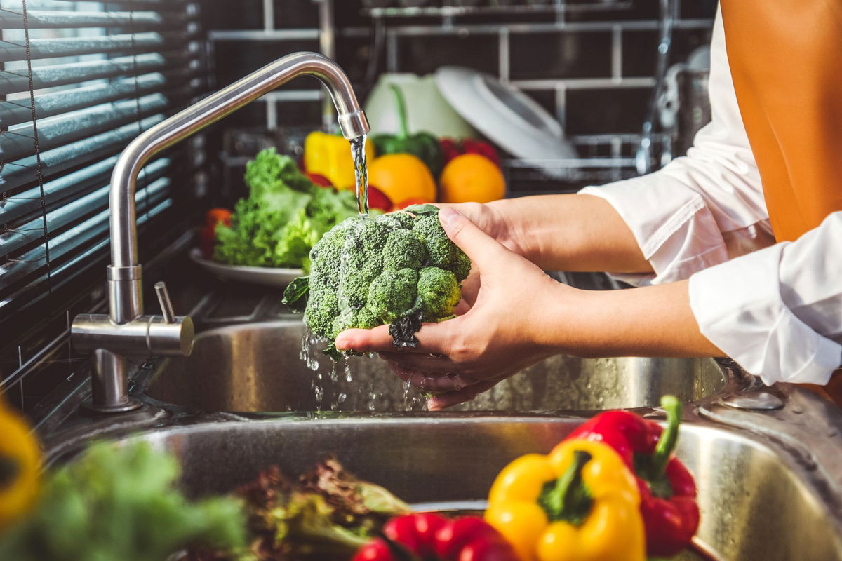 Washing vegetables and fruits under running water is one way to reduce the spread of foodborne illness, CNN wellness medical expert Dr. Leana Wen said.