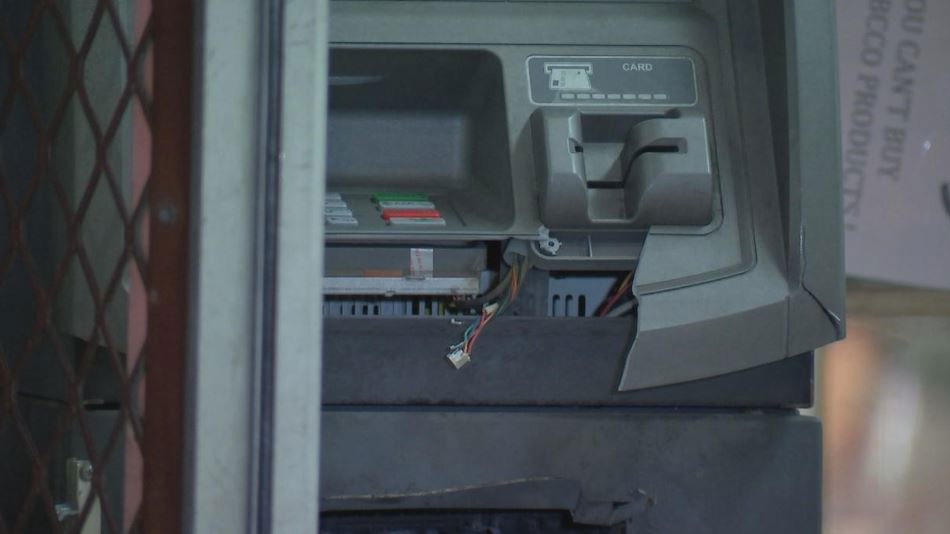 <i></i><br/>A man gets away with cash after blowing up an ATM in West Philadelphia.