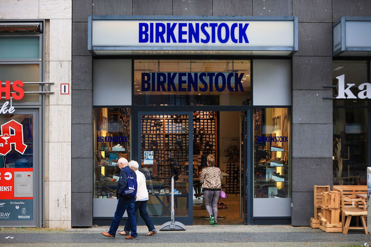 <i>Krisztian Bocsi/Bloomberg/Getty Images</i><br/>A Birkenstock store in Berlin