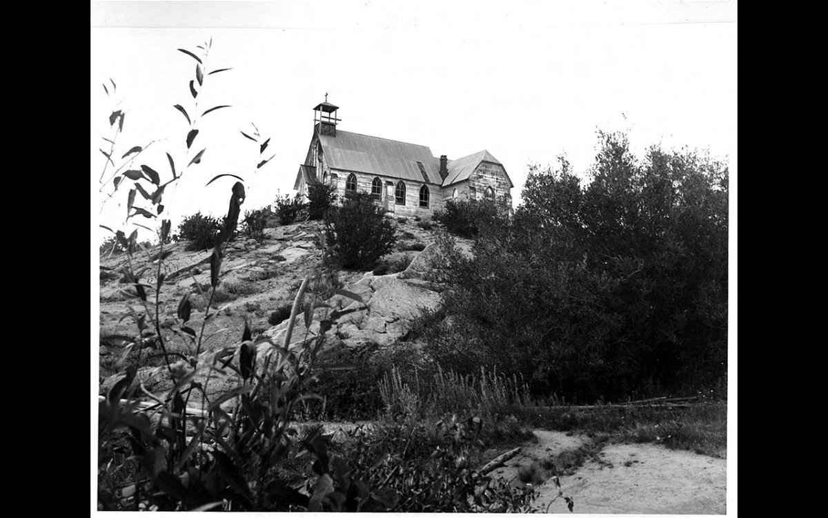 Historic photo of the Silver City Church taken in 1963.