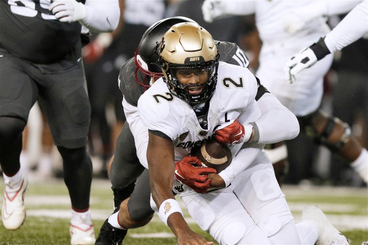 <i>James Snook/USA Today Sports/Reuters</i><br/>Colorado Buffaloes quarterback Shedeur Sanders left the game injured against the Washington State Cougars.