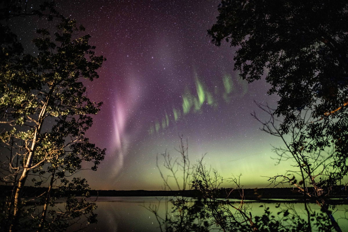 An image of the Steve phenomenon captured by Canadian photographer Neil Zeller.