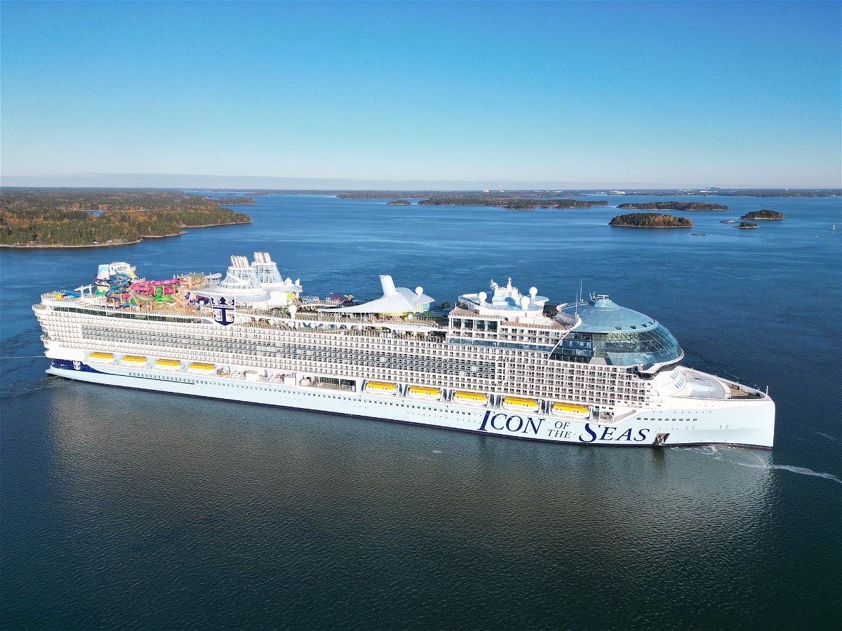The Icon of the Seas has been handed over to Royal Caribbean at Turku in Finland.