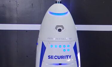 An autonomous security robot is now patrolling part of downtown Portland.