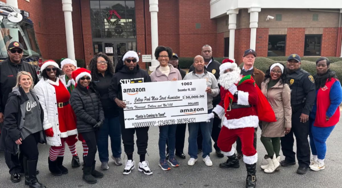 <i>WANF</i><br/>Santa and Jeezy spread holiday cheer in College Park