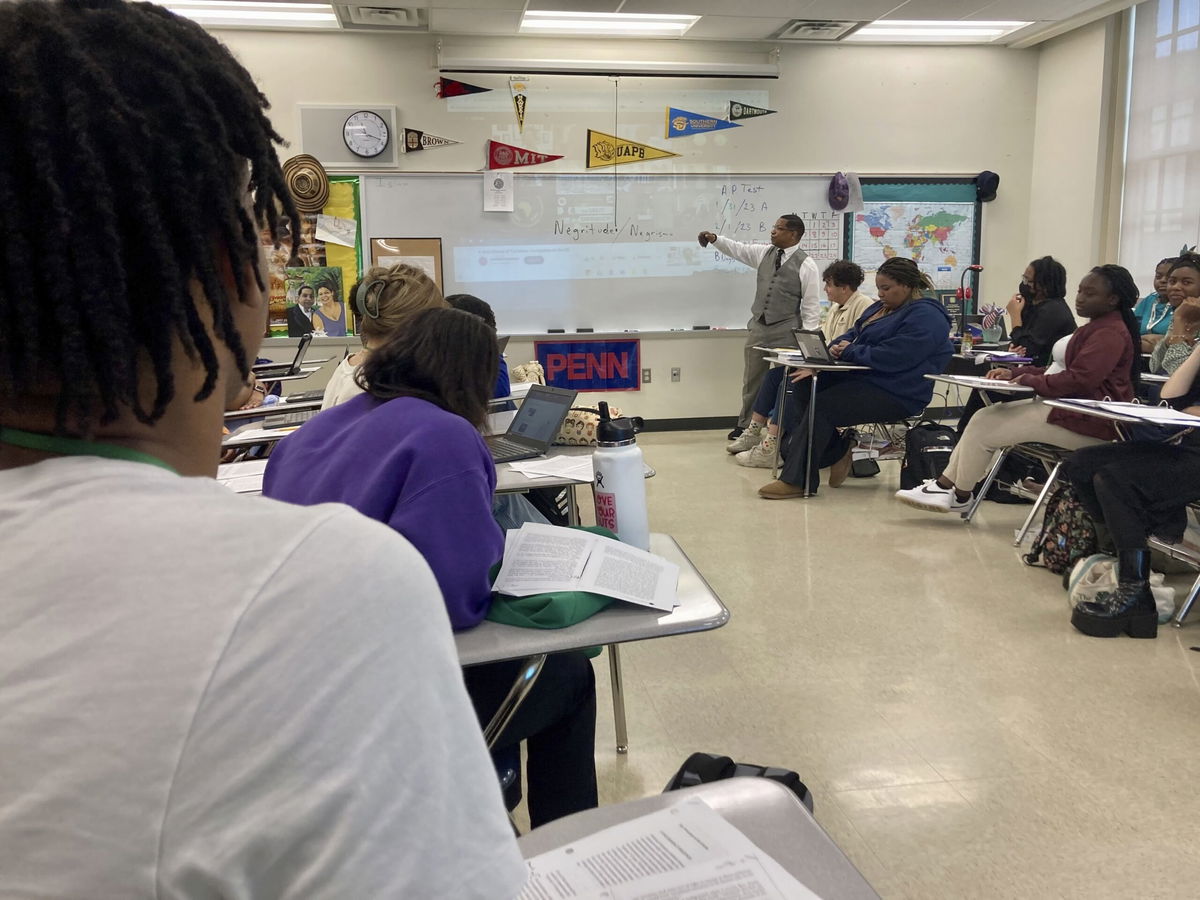 <i>Stephen Smith/AP</i><br/>Emmitt Glynn teaches AP African American studies to a group of Baton Rouge Magnet High School students on Jan. 30