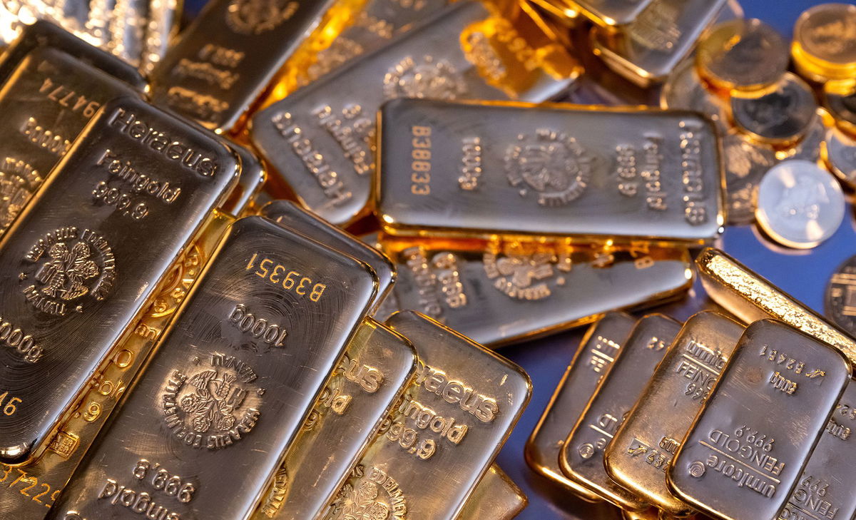 <i>picture alliance/picture alliance/dpa/picture alliance via Getty I</i><br/>Gold prices hit an all-time high on Monday.