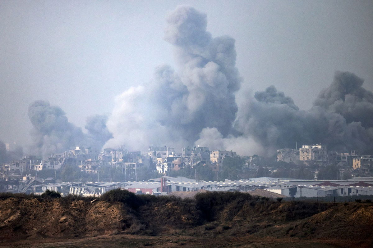 <i>Menahem Kahana/AFP/Getty Images</i><br/>A picture taken from southern Israel near the border with the Gaza Strip on December 3