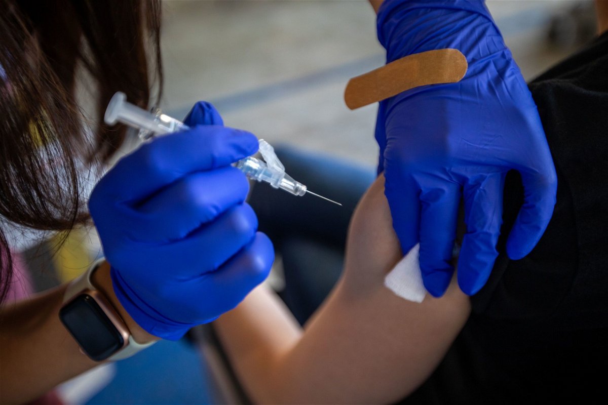 <i>Francine Orr/Los Angeles Times/Getty Images</i><br/>Fewer than 2 in 5 adults have gotten their flu vaccine this season