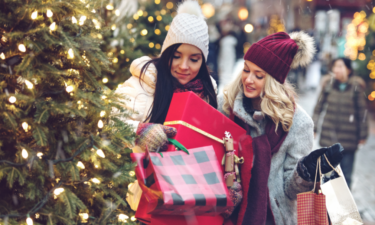 58% of American consumers plan to spend $500 or less this holiday shopping season