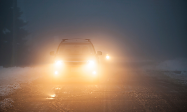 When and where do fog-related fatal crashes occur most often?