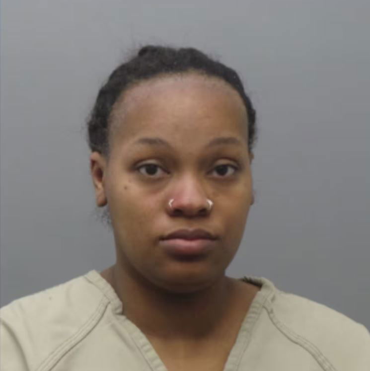 <i>St. Louis County Jail/KMOV</i><br/>Lacia L. Green is accused of directing her 11-year-old son to steal from a business