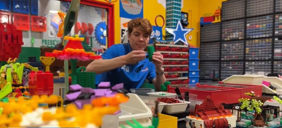 <i>KTVT via CNN Newsource</i><br/>LEGO master Thaddeus Bennett turned his childhood love into a dream job.