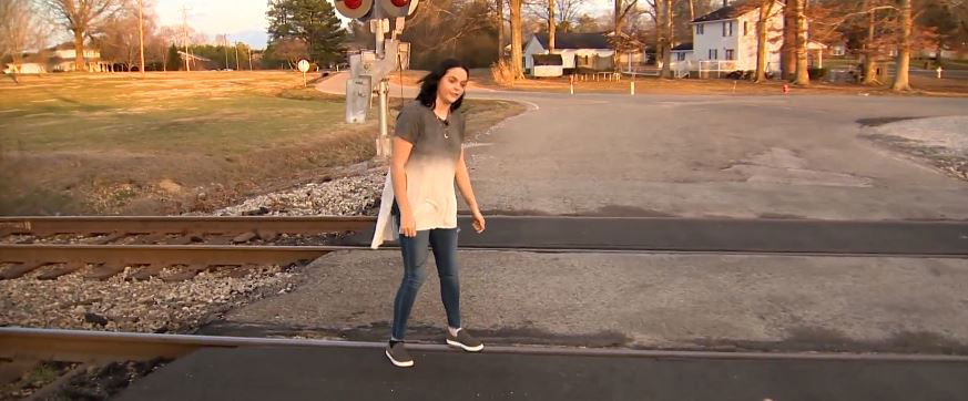 <i>WTVF</i><br/>An 18-year-old girl is being called a hero after she jumped in to save a stranger struck on the railroad tracks last week.