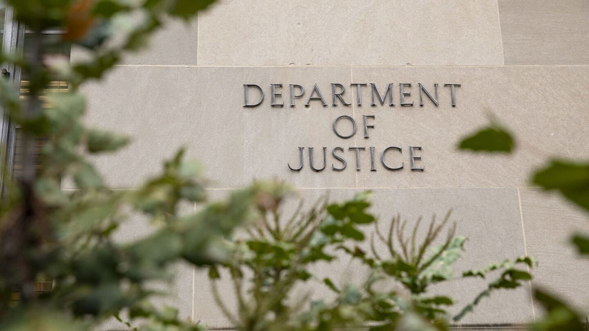 <i>Samuel Corum/Getty Images</i><br/>The Justice Department released new guidance Wednesday to assist federal investigators abide by department rules when attempting to access journalists’ records.