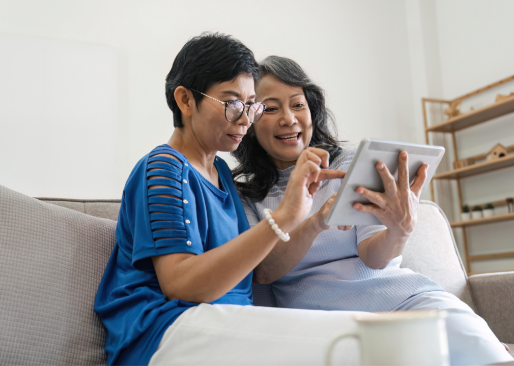 The counterintuitive ways tech can help older adults stay connected