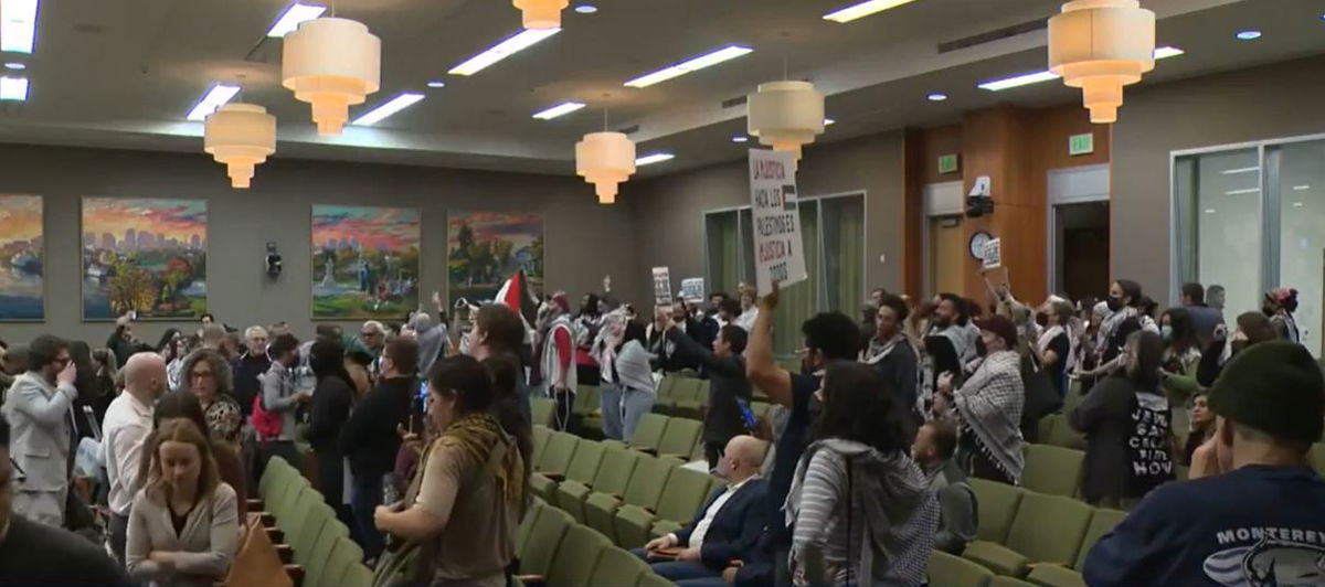 <i>KCRA via CNN Newsource</i><br/>The Sacramento City Council voted to approve a resolution calling for an immediate bilateral cease-fire in the Israel-Hamas War