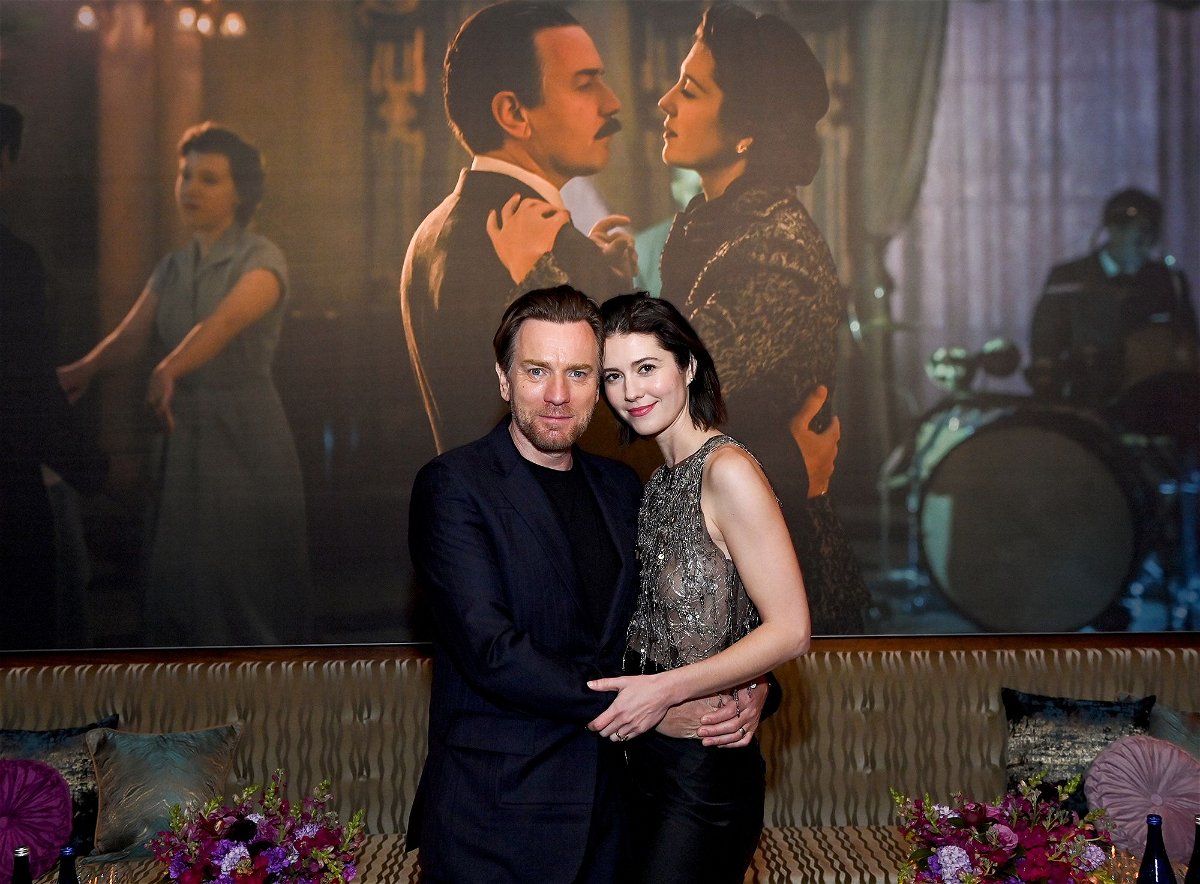 <i>Roy Rochlin/Getty Images via CNN Newsource</i><br/>Ewan McGregor (left) and Mary Elizabeth Winstead are pictured at the premiere event for 