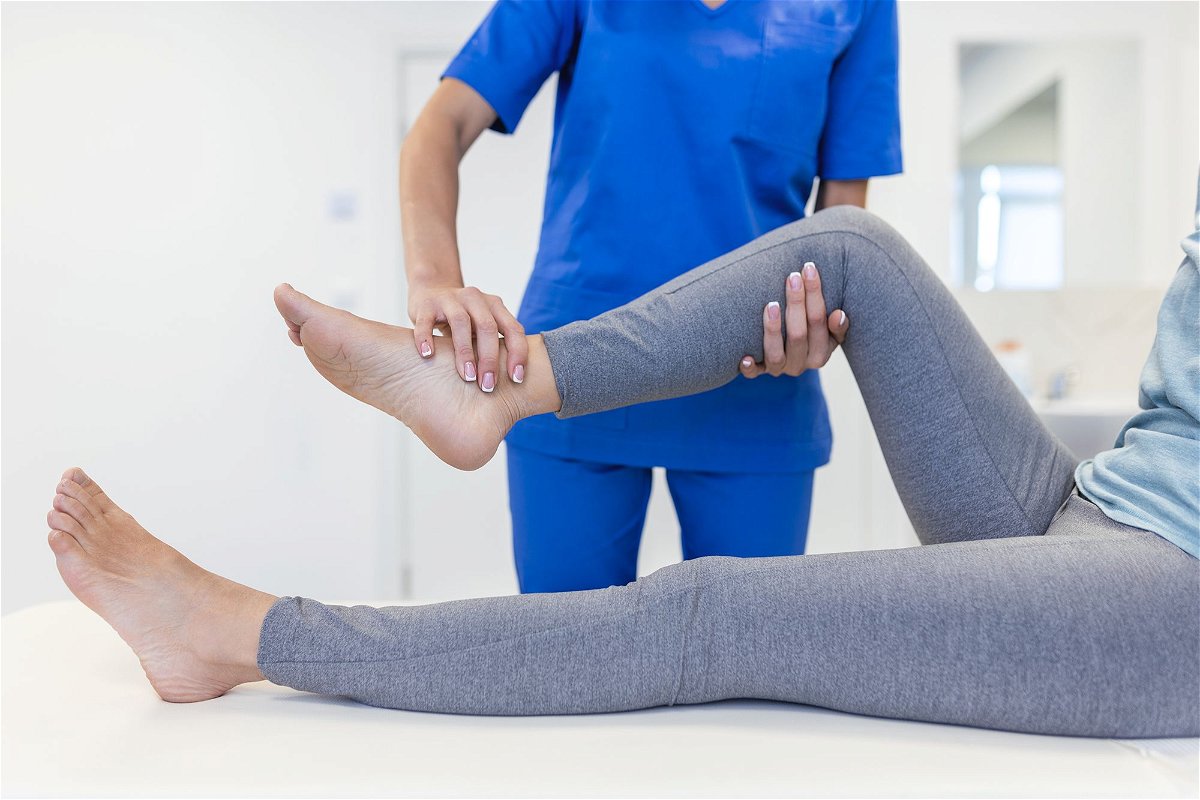 <i>stefanamer/iStockphoto/Getty Images via CNN Newsource</i><br/>People should check with their doctor or physical therapist before going to stretch sessions.