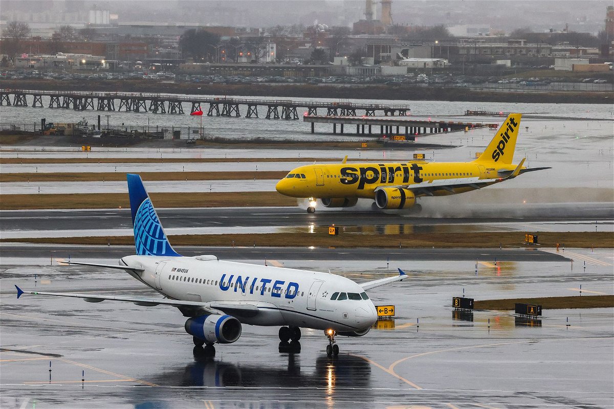 JetBlue Airways is pulling out of its deal to purchase Spirit Airlines. United and Spirit airlines aircrafts are pictured here at La Guardia Airport on January 9.