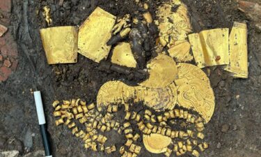 Archaeologists in El Caño