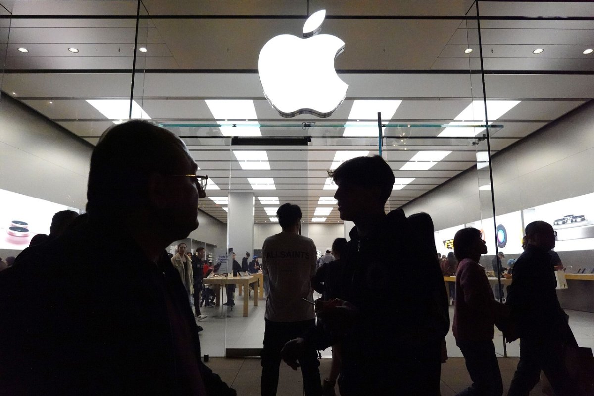 Apple sued in a landmark antitrust lawsuit.
