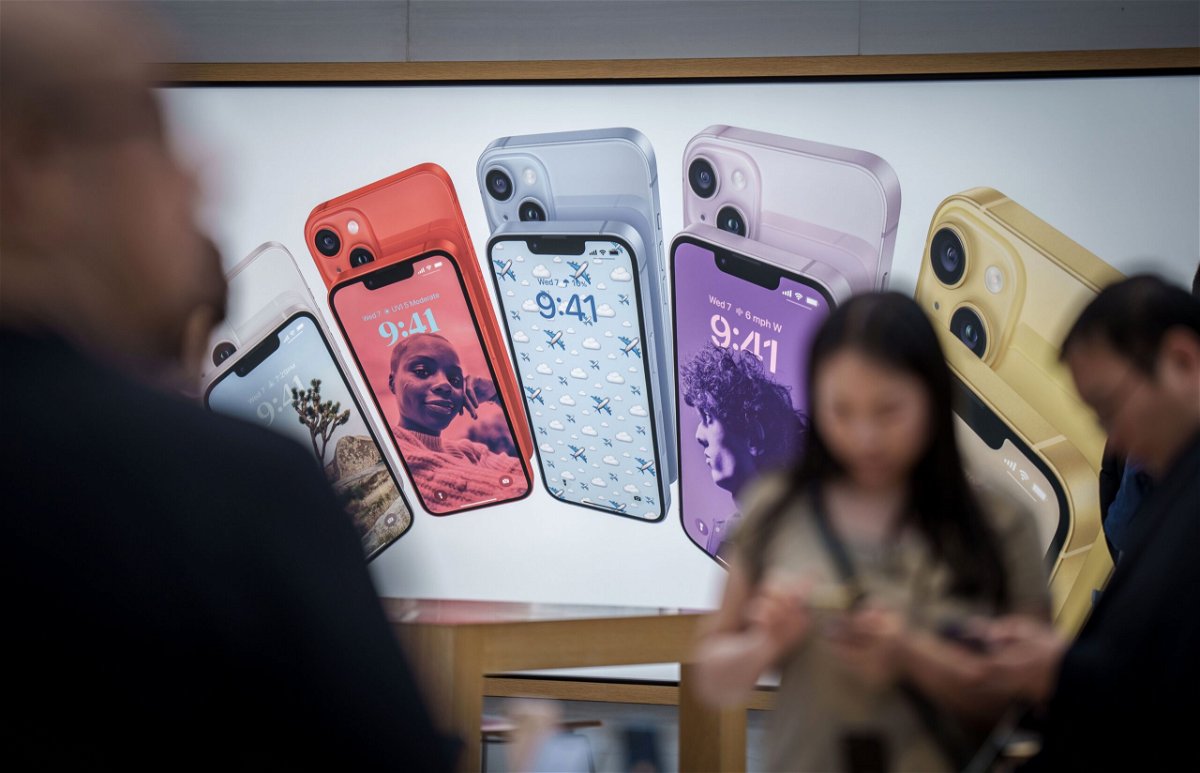 iPhones are on display at the Apple Store on 5th Avenue in Manhattan.