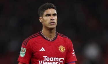 Raphael Varane of Manchester United heads the ball wide during the UEFA Champions League round Of 16 second-leg match between Manchester United and Atletico Madrid at Old Trafford on March 15