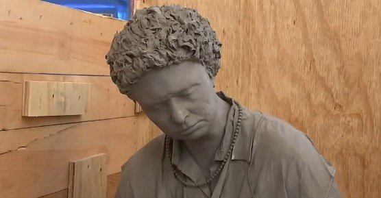 <i>WABC via CNN Newsource</i><br/>A statue once considered lost forever is finally home in New York City. It depicts a retired a master seamstress from flushing who is now 95-years old.