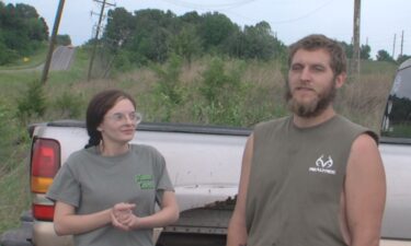 Jaycie and Dakota Hunt telling News 3 what it was like driving through a tornado.