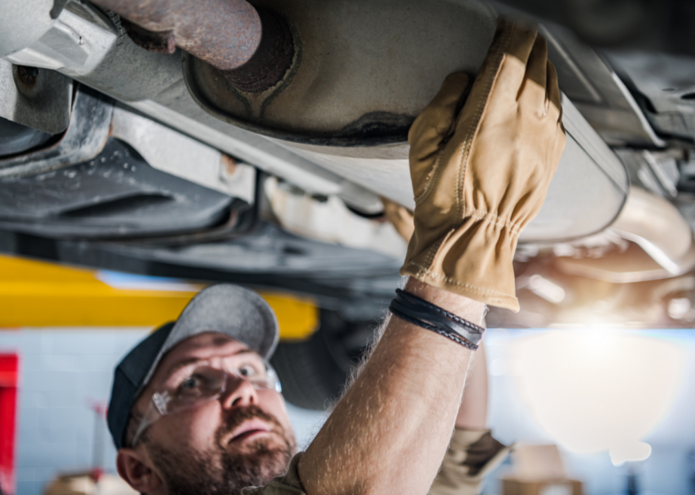 Protect your vehicle from catalytic converter theft