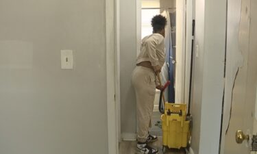 Janiya Smith said sewage started flooding her unit