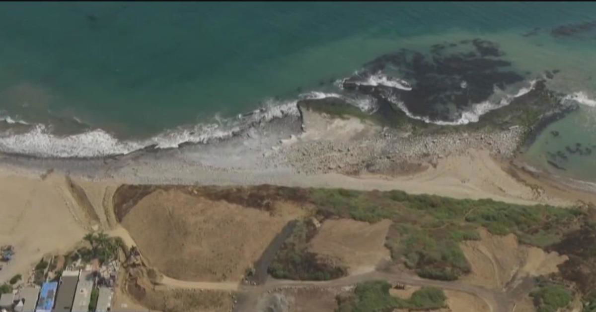 <i>KCAL/KCBS via CNN Newsource</i><br/>The devastation left behind from a series of landslides on the Palos Verdes Peninsula is still very apparent.