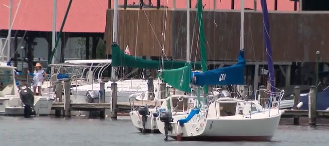 <i>WMUR via CNN Newsource</i><br/>A teenager jumped onto a runaway boat that was going in circles after the captain fell overboard.