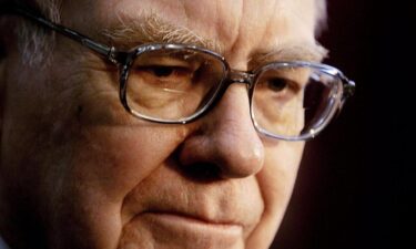 Warren Buffett and other famous investors share their biggest money regrets