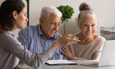 How does a reverse mortgage work in Canada?