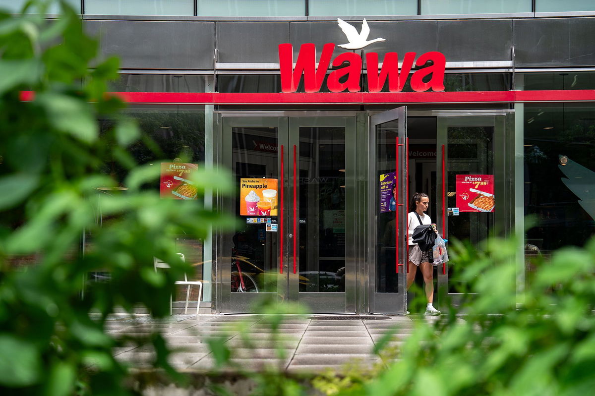 <i>Kent Nishimura/Getty Images via CNN Newsource</i><br/>Wawa earned high marks for customer satisfaction in a new survey.