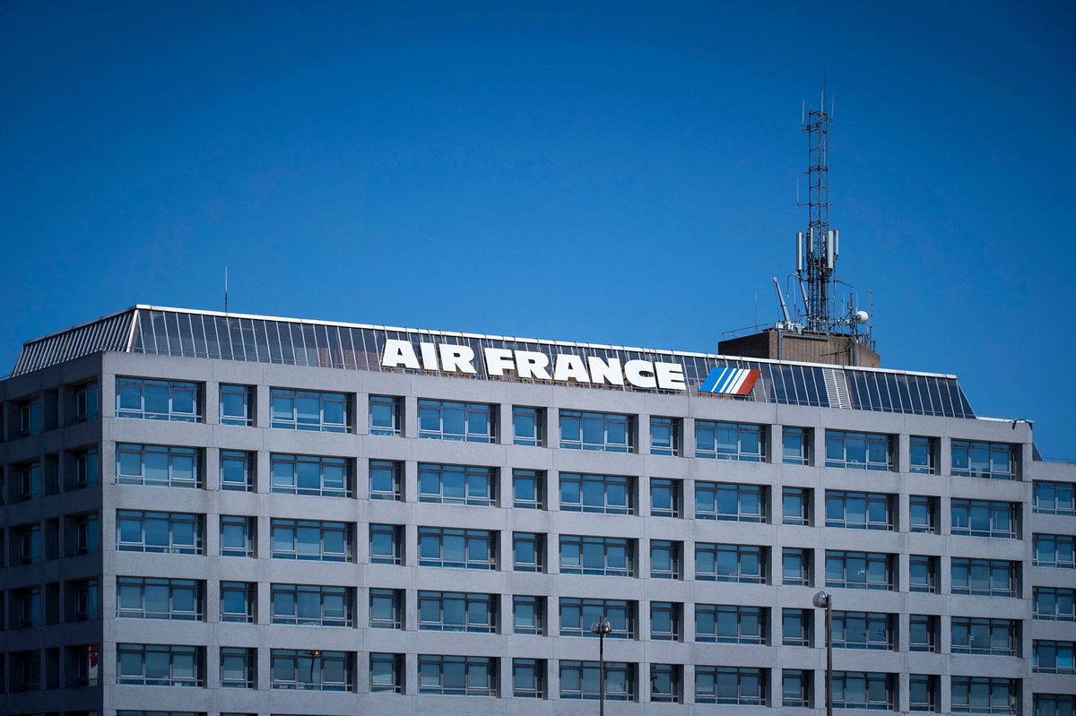 Air France says jet flew over Iraq as Iranian missiles descended on