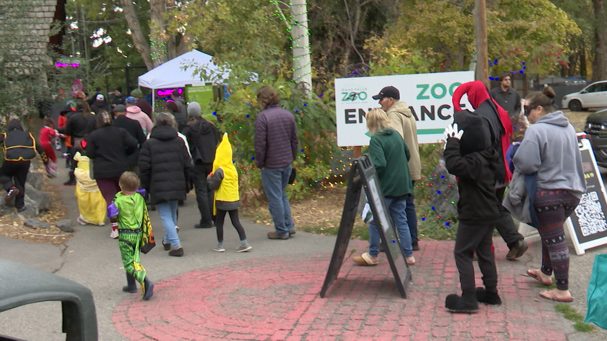 ‘Boo at the Zoo’ opening night in Idaho Falls KIFI