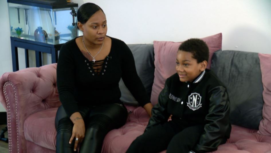 <i>WBBM via CNN Newsource</i><br/>6-year-old Karter told his mother Shaneka Crain he's being abused by classmates and teachers at Robert Nathaniel Dett Elementary.