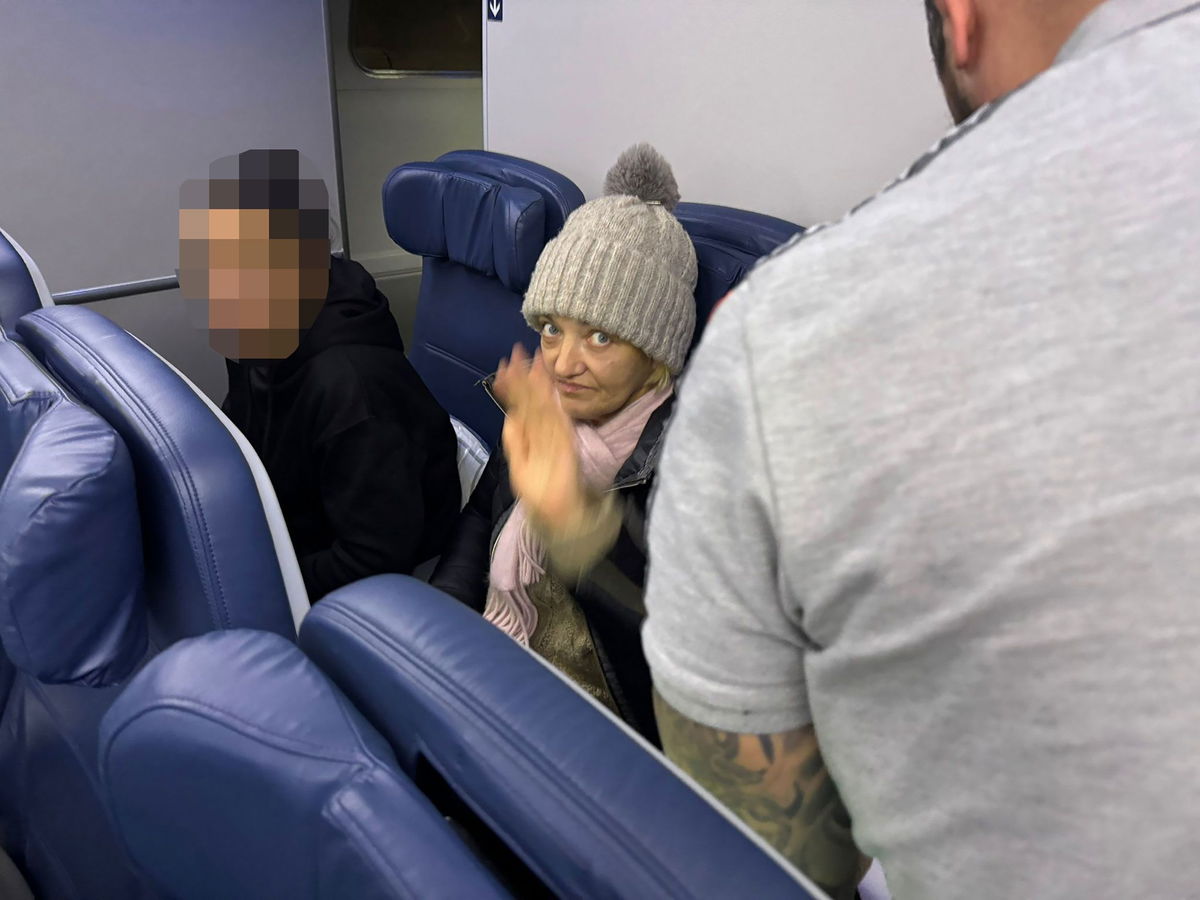 <i>Saskya Vandoorne/CNN via CNN Newsource</i><br/>CNN’s Saskya Vandoorne captured a photo of the 57-year-old stowaway who is onboard a flight from Paris back to New York. CNN has now identified the Russian woman as Svetlana Dali.