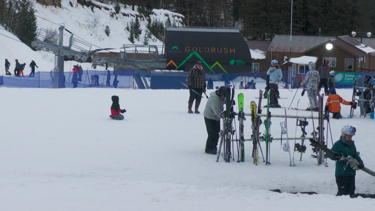 Extreme cold conditions benefitting local ski resort