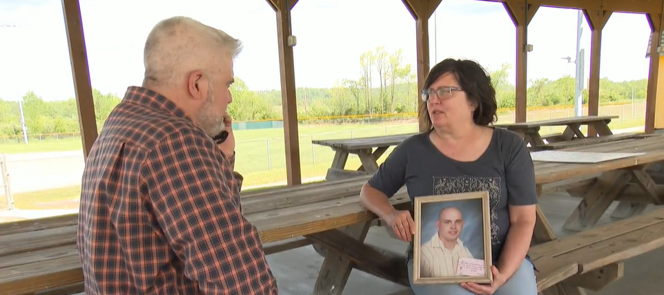 <i>KDKA via CNN Newsource</i><br/>