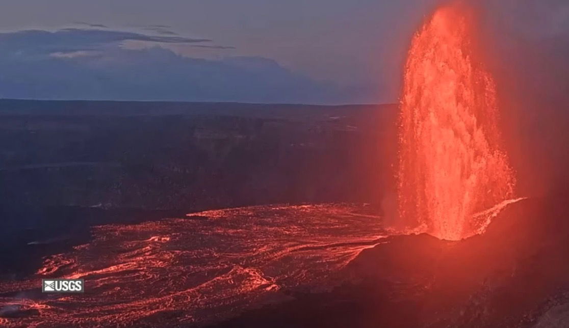 <i>United States Geological Survey via CNN Newsource</i><br/>This marks the 22nd eruptive episode since the eruption began on December 23