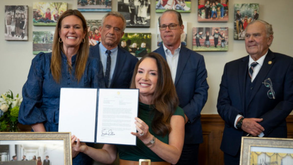 U.S. Secretary of Agriculture Brooke Rollins and U.S. Secretary of Health and Human Services Robert F. Kennedy Jr.