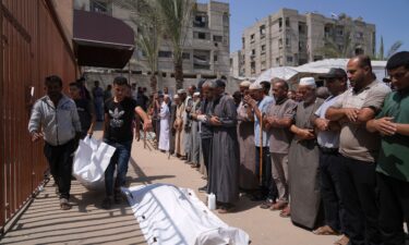 Relatives mourn as the bodies of Palestinians are brought to the Nasser hospital on June 1.