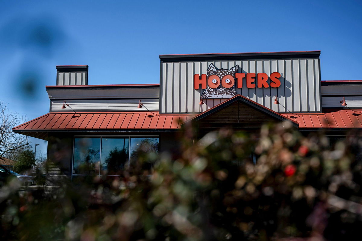 <i>David Paul Morris/Bloomberg via Getty Images via CNN Newsource</i><br/>A Hooters restaurant in Rohnert Park