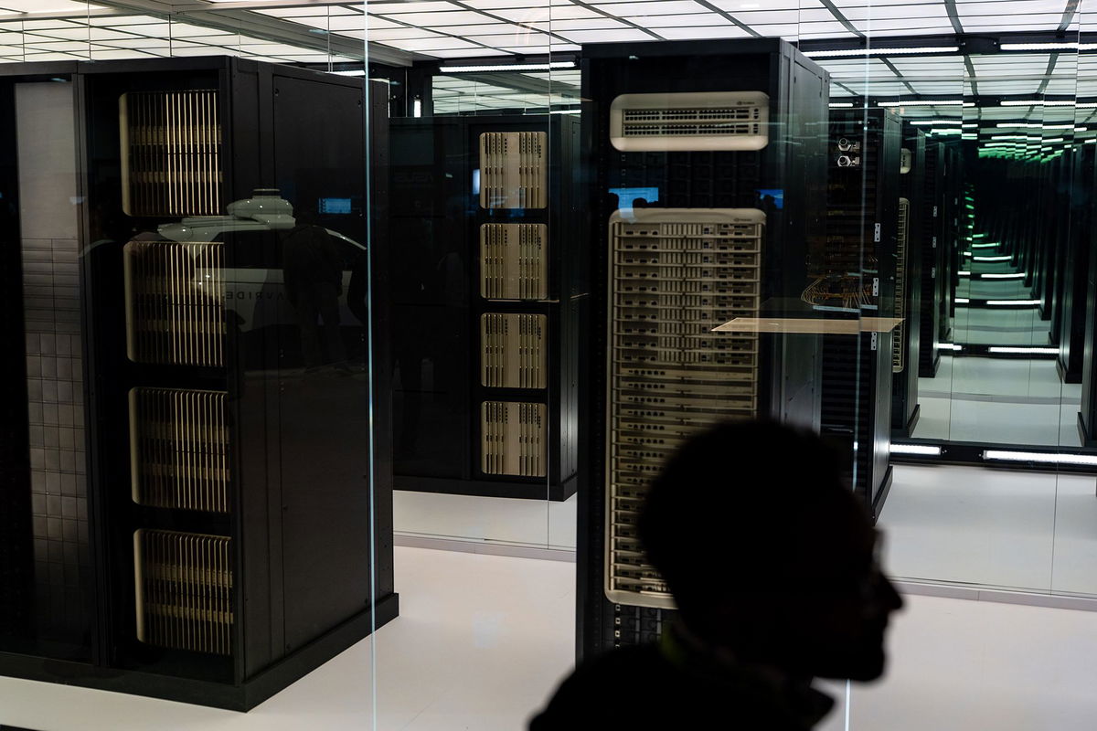 Concerns about an AI bubble have loomed over most of 2025. Some analysts think it's overblown.